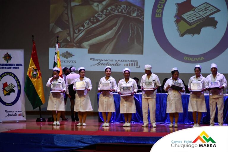 Acto de Graduación de estudiantes de enfermería de la Escuela Nacional