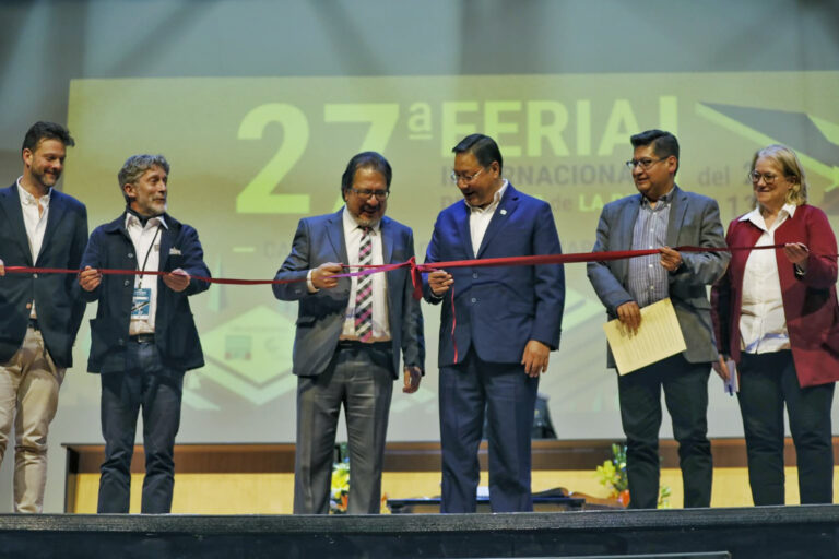 Inauguración de la Feria Del Libro de La Paz versión N°27